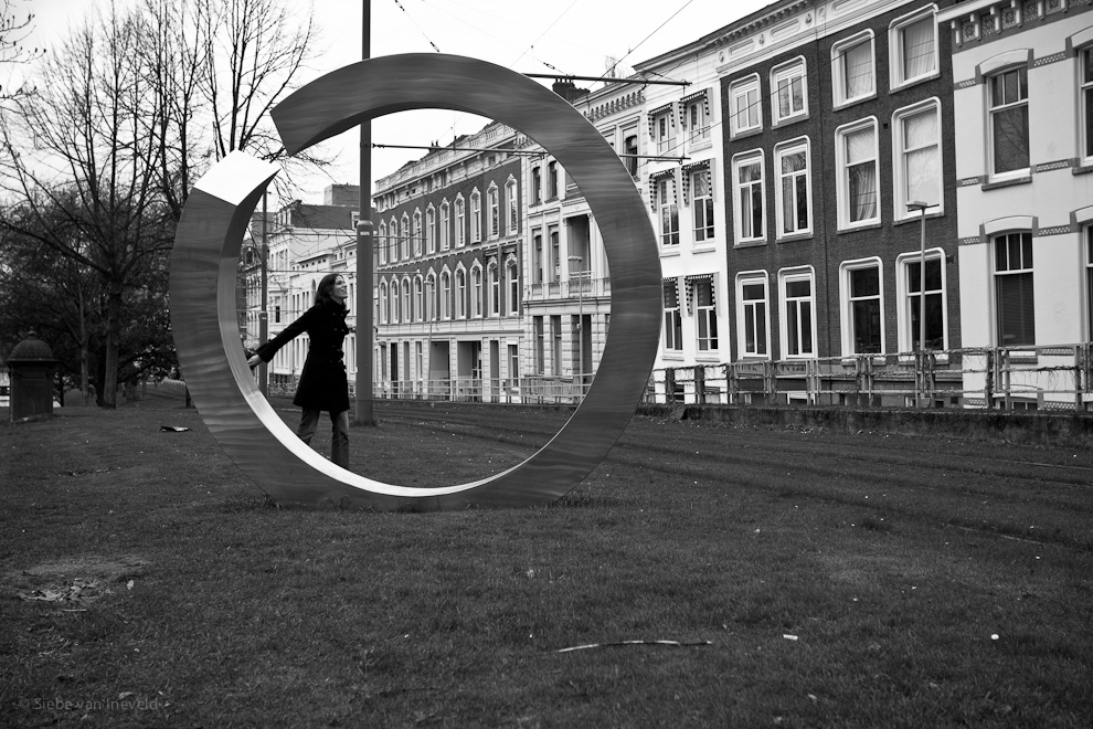 A pose on the Westersingel in Rotterdam.