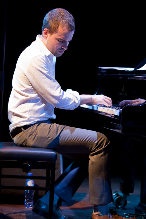 Gideon van Gelder performing with his Sextet during the CD presentation Perpetual in the Bimhuis, Amsterdam.
